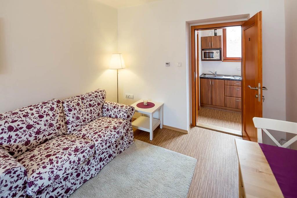 Apartmany Pod Namestim Telc Exterior photo